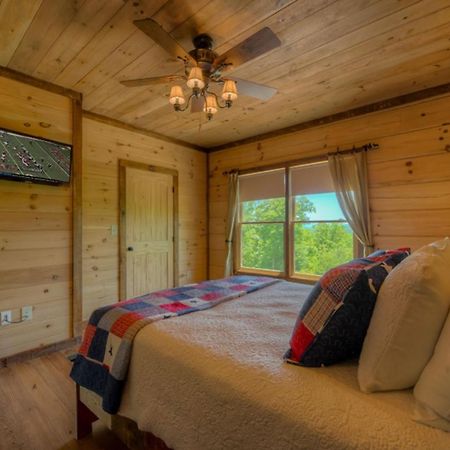 Sleepy Bear Hideaway Villa Блу Ридж Екстериор снимка